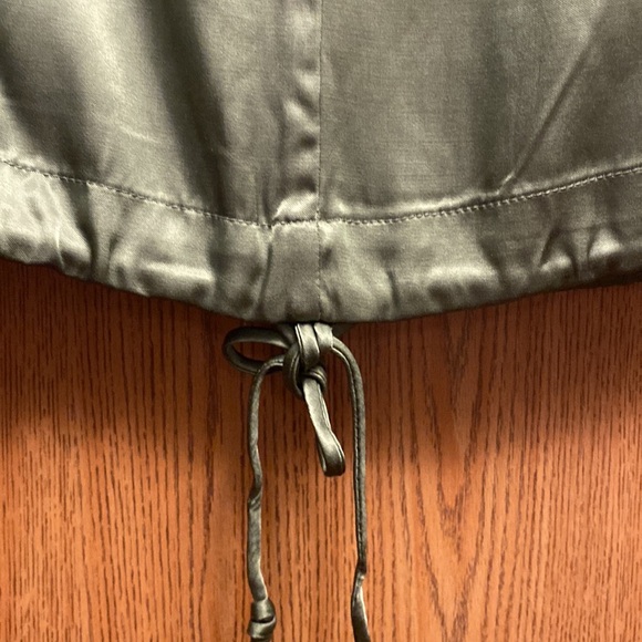 NWT Industry Republic Olive green top XS - Picture 4 of 7